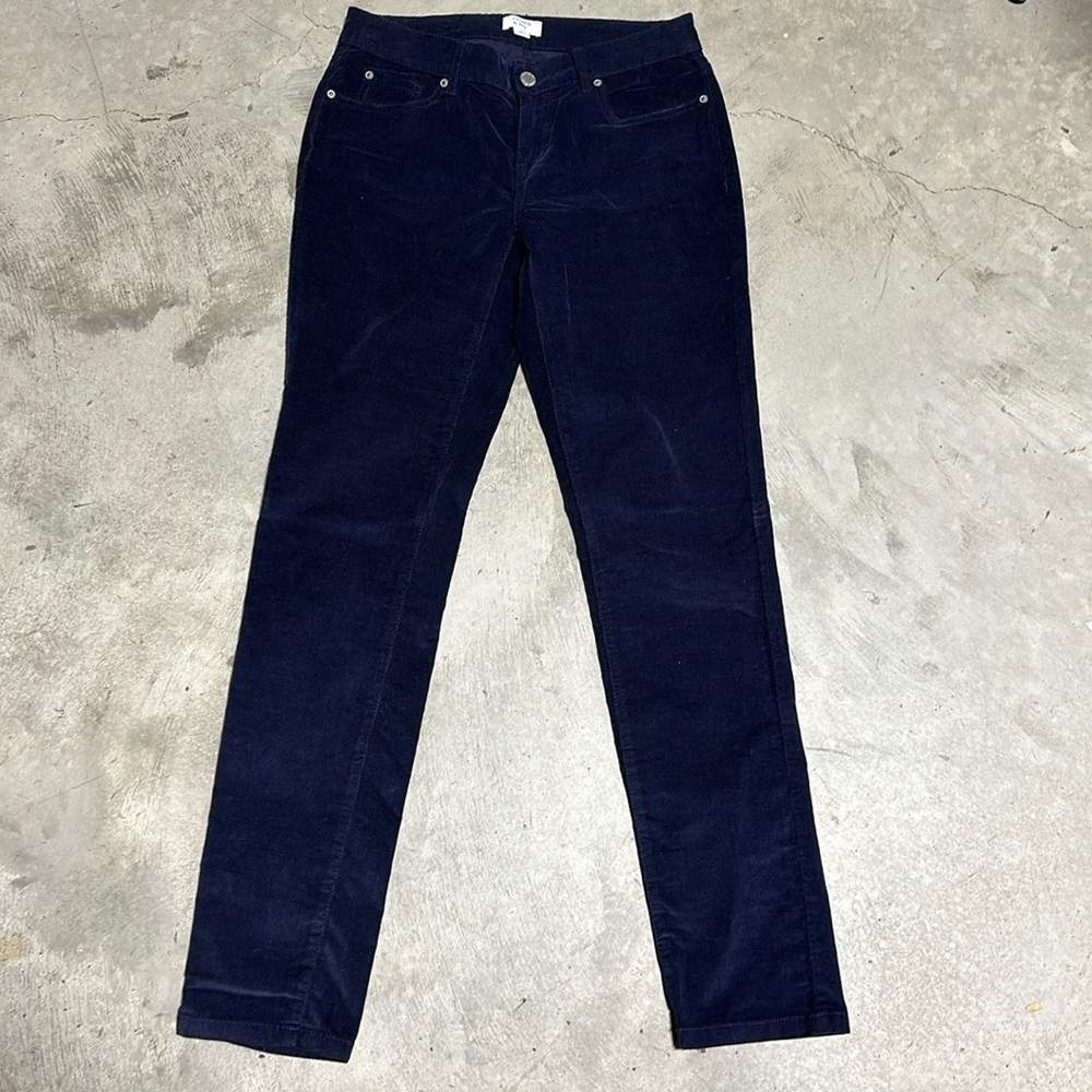 Crown & Ivy Women's Blue Stretch
Corduroy Straight Leg Mid Rise Pants‎ / Size 2